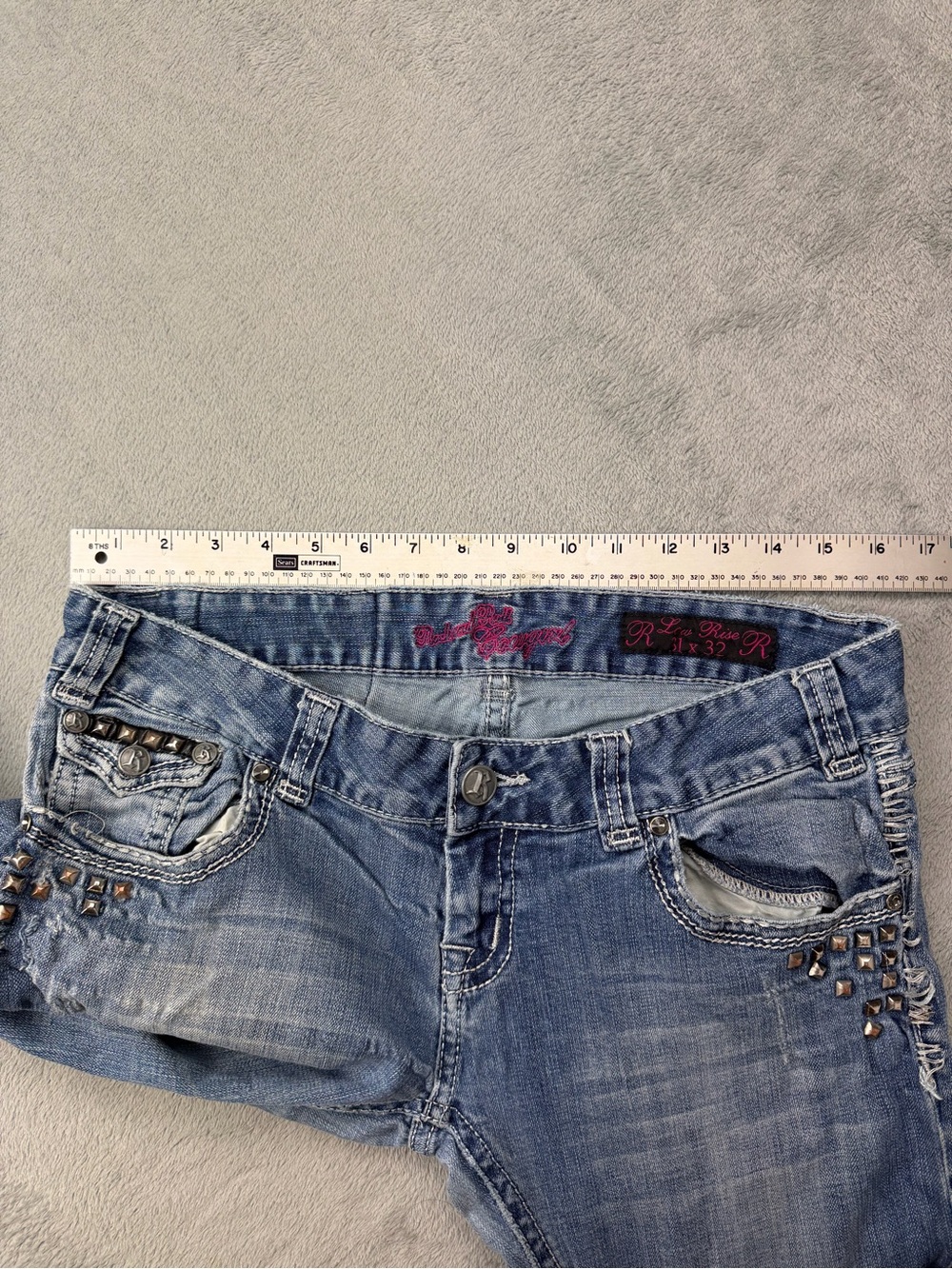 Rock n roll studded jeans - Picture 9 of 11